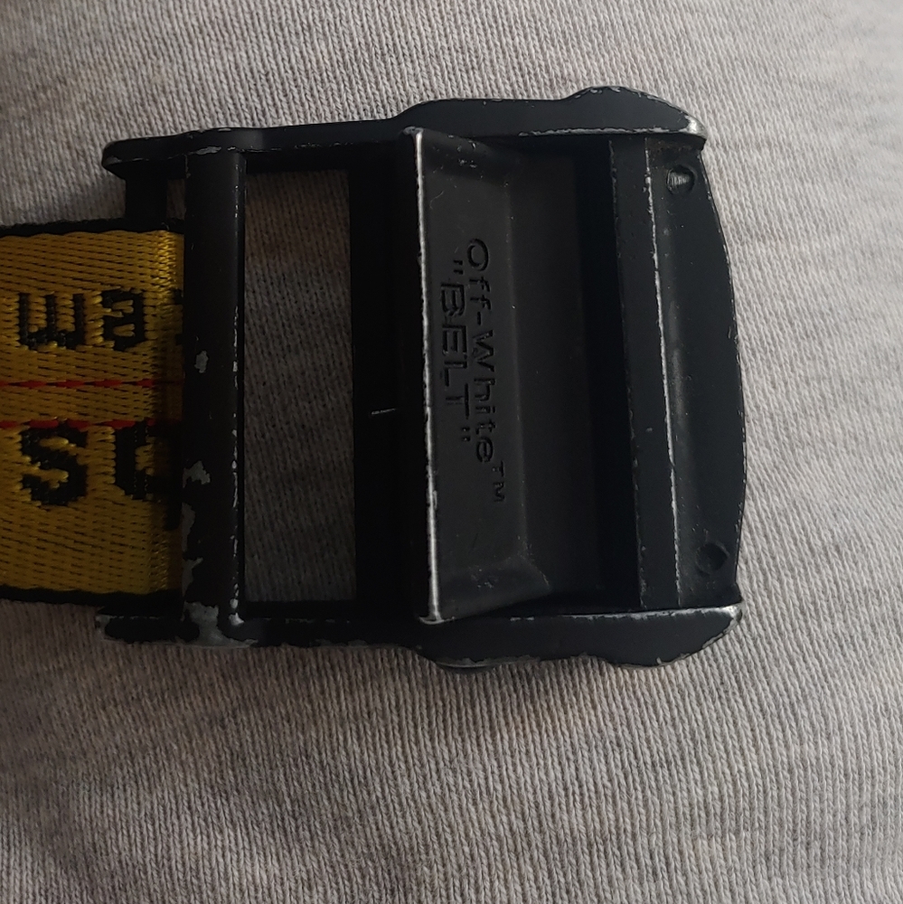 Off white belt - Picture 4 of 4